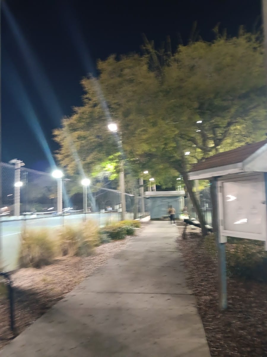 Cal Dickson Tennis Center, photo 3