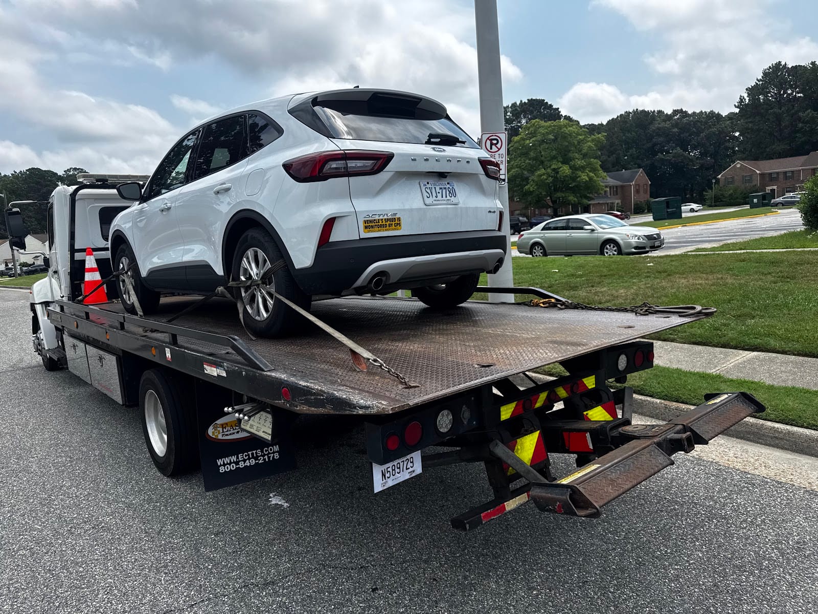 It's Goin Towing, photo 2