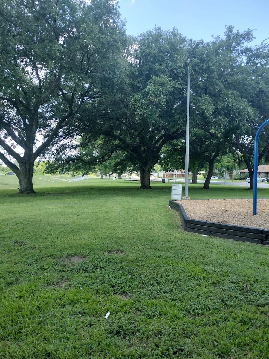 Hattie Mae Flowers Park, photo 2