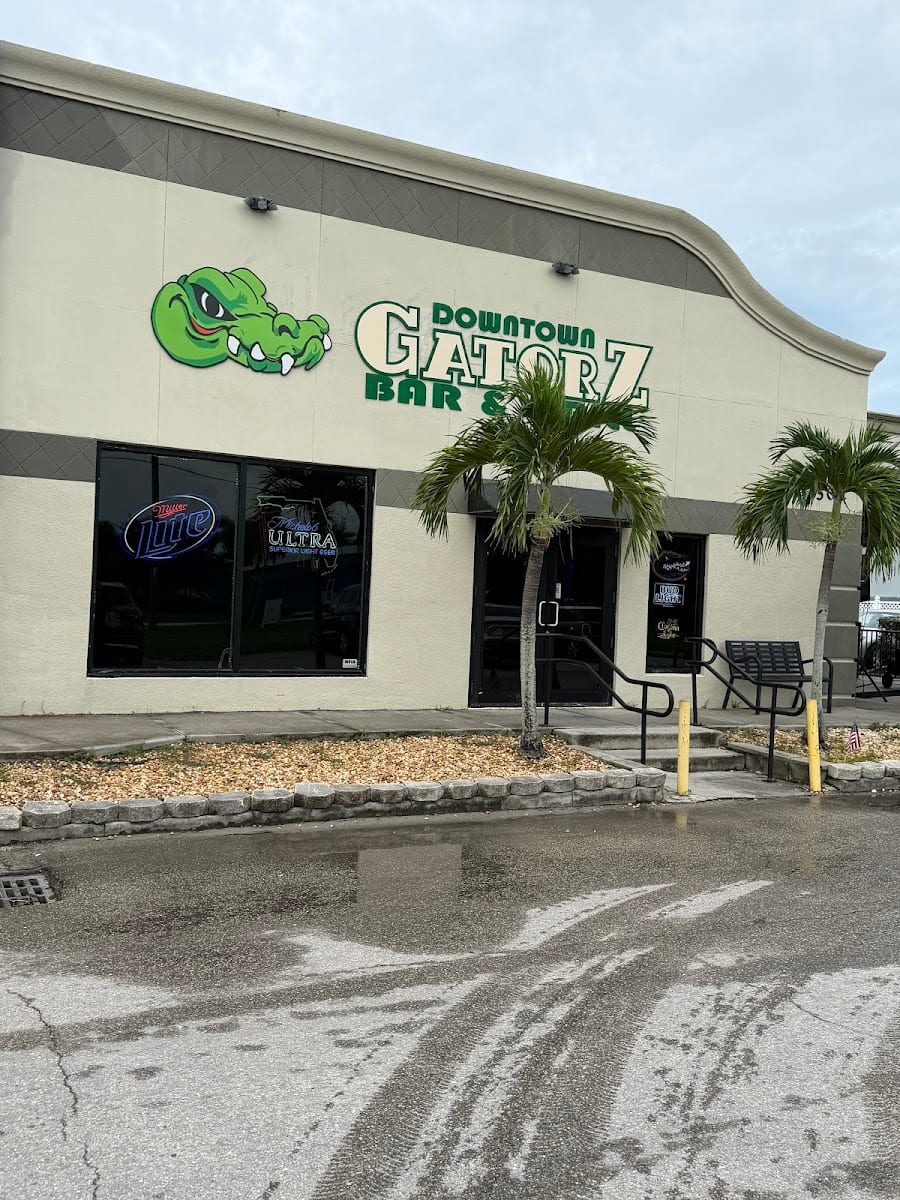 Downtown Gatorz Bar And Grill, photo 2