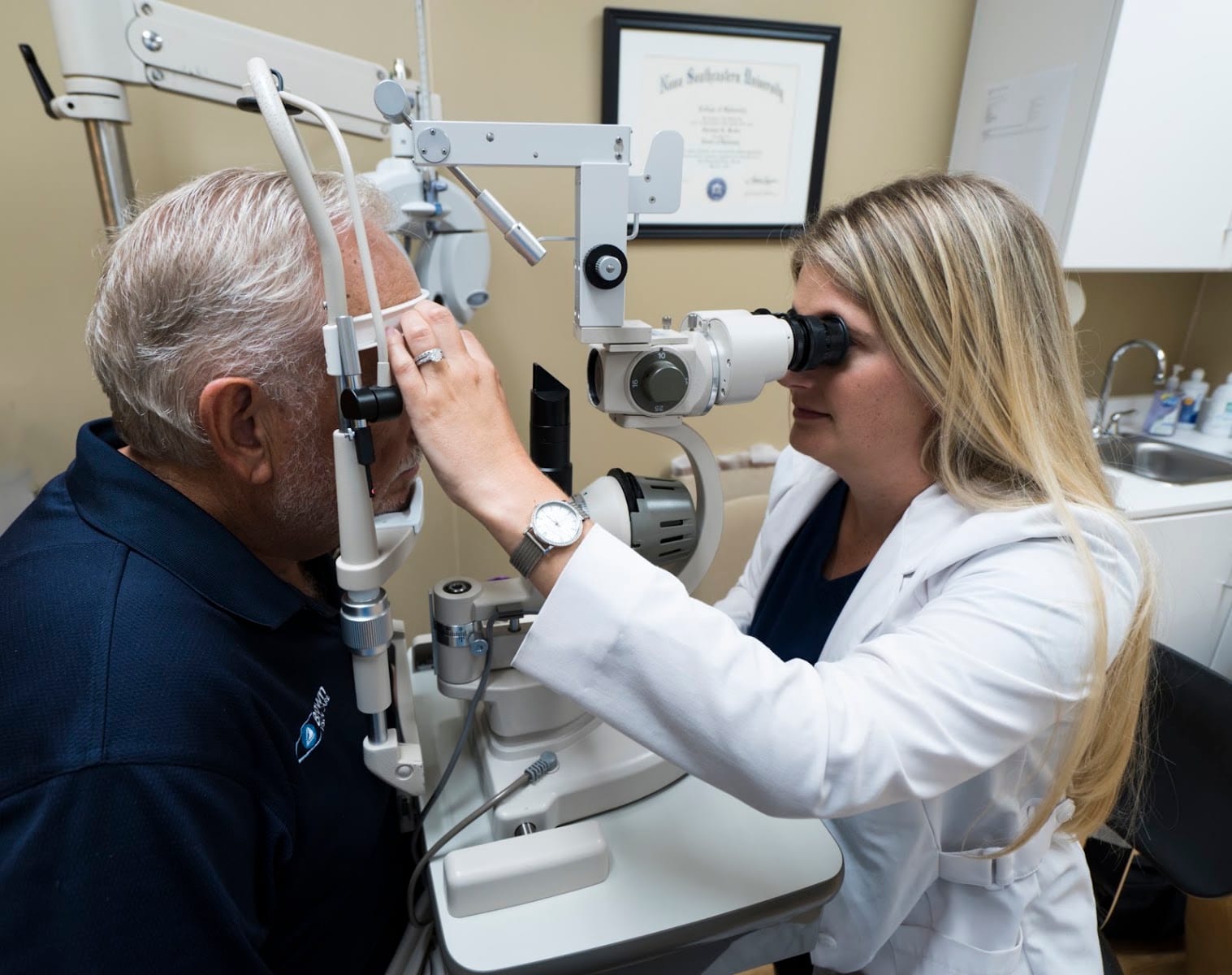 Brown Vision Care - Optometrist Sarasota