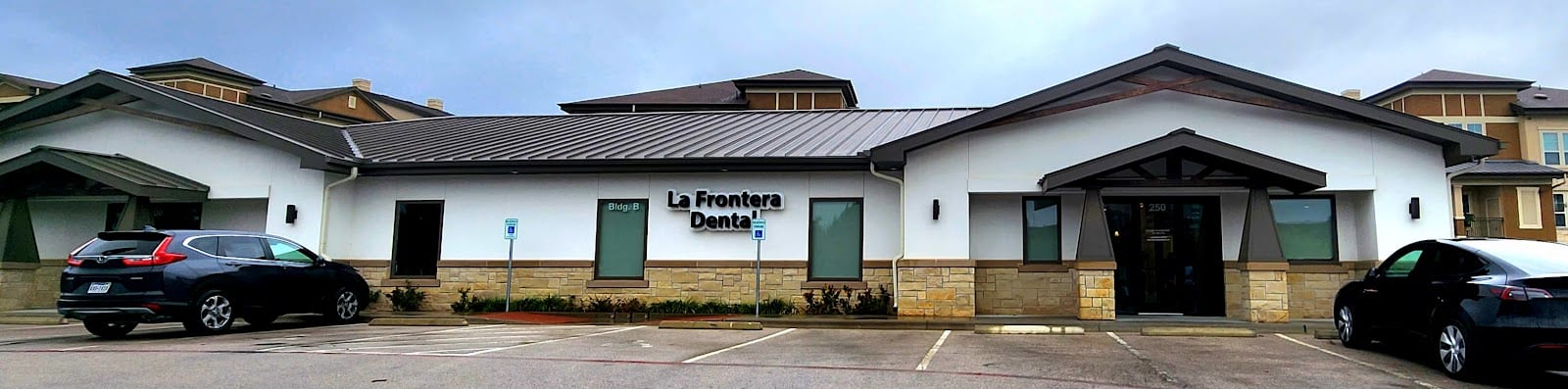 La Frontera Dental, photo 3