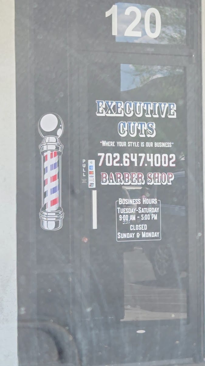 Executive Cuts, photo 2