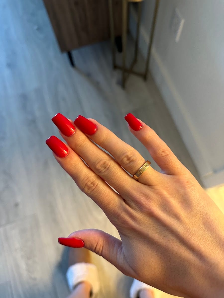 LUXE Nail Lounge - Northsight & Raintree, photo 4