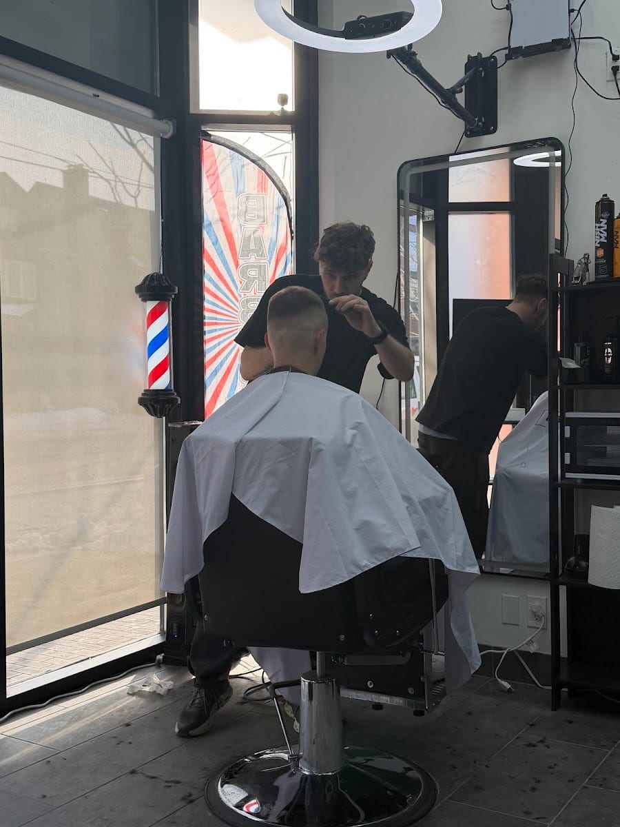 Clippers Barbershop, photo 4