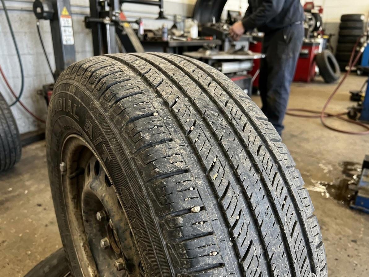 Moe's Tires - Auto Repair, photo 3