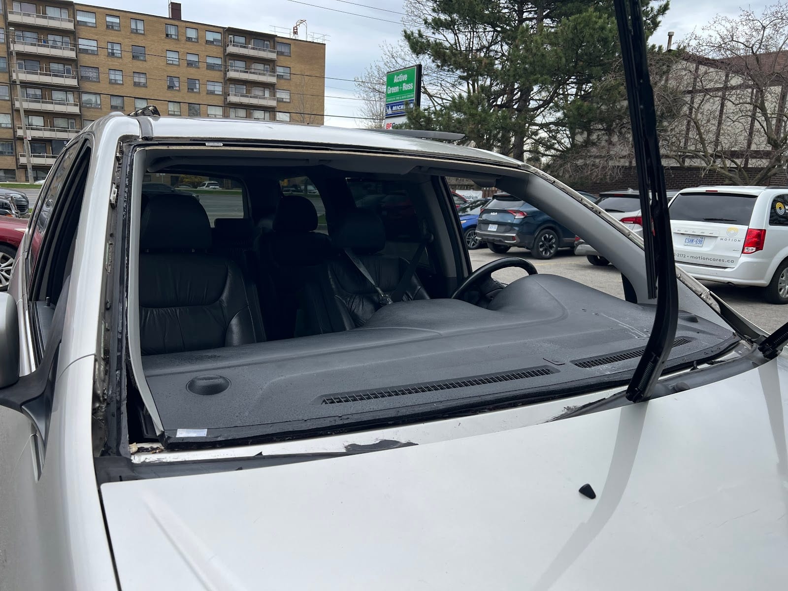 Essa Auto Glass
