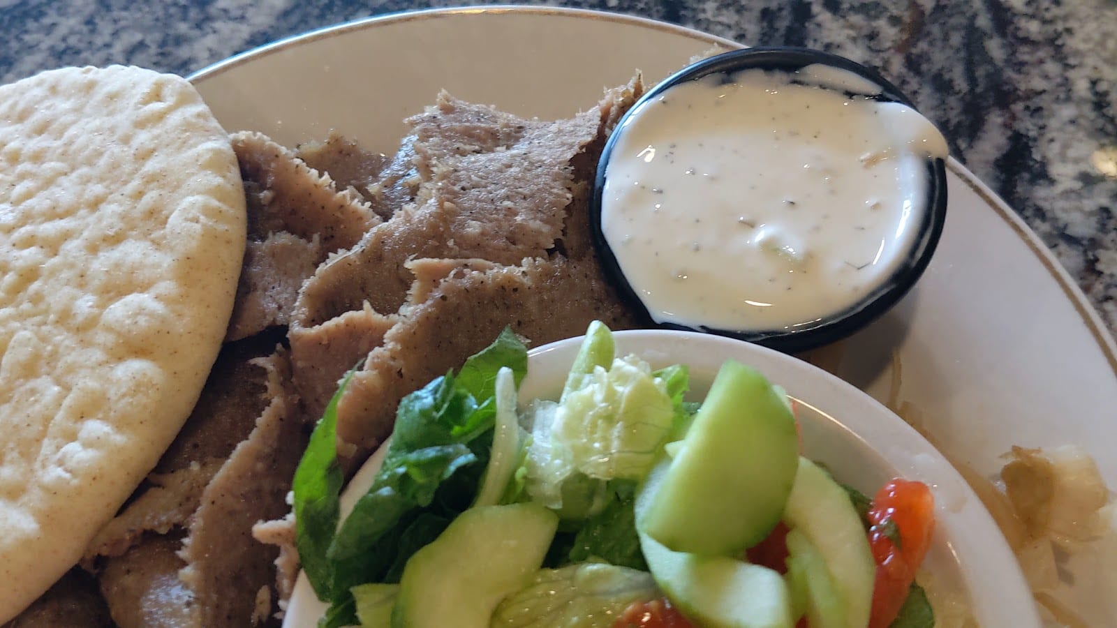 Layla's Gyro, photo 3