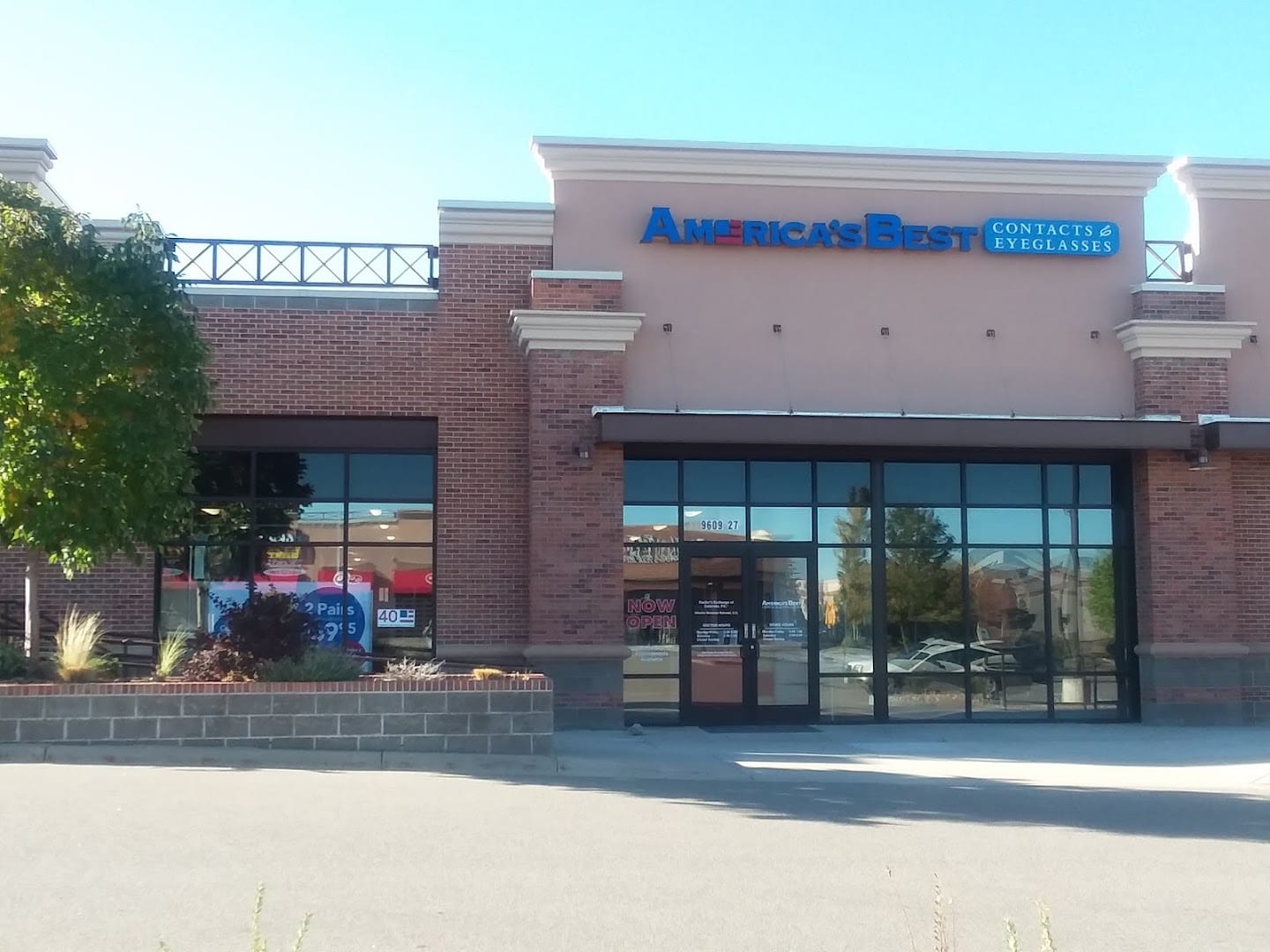 America's Best Contacts & Eyeglasses, photo 2