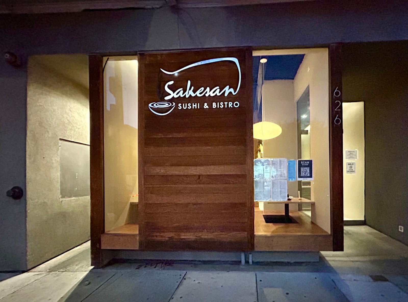 sakesan sushi & bistro, photo 2