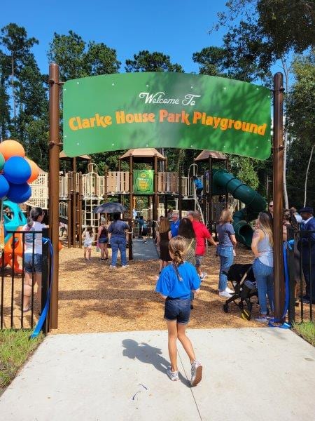 Clarke House Park, photo 2