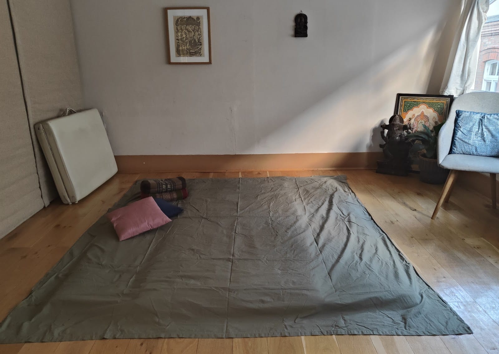 Sage Leaf Shiatsu and Acupuncture