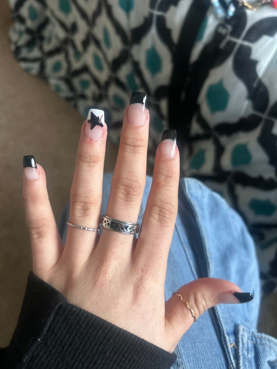 California Nails, photo 3