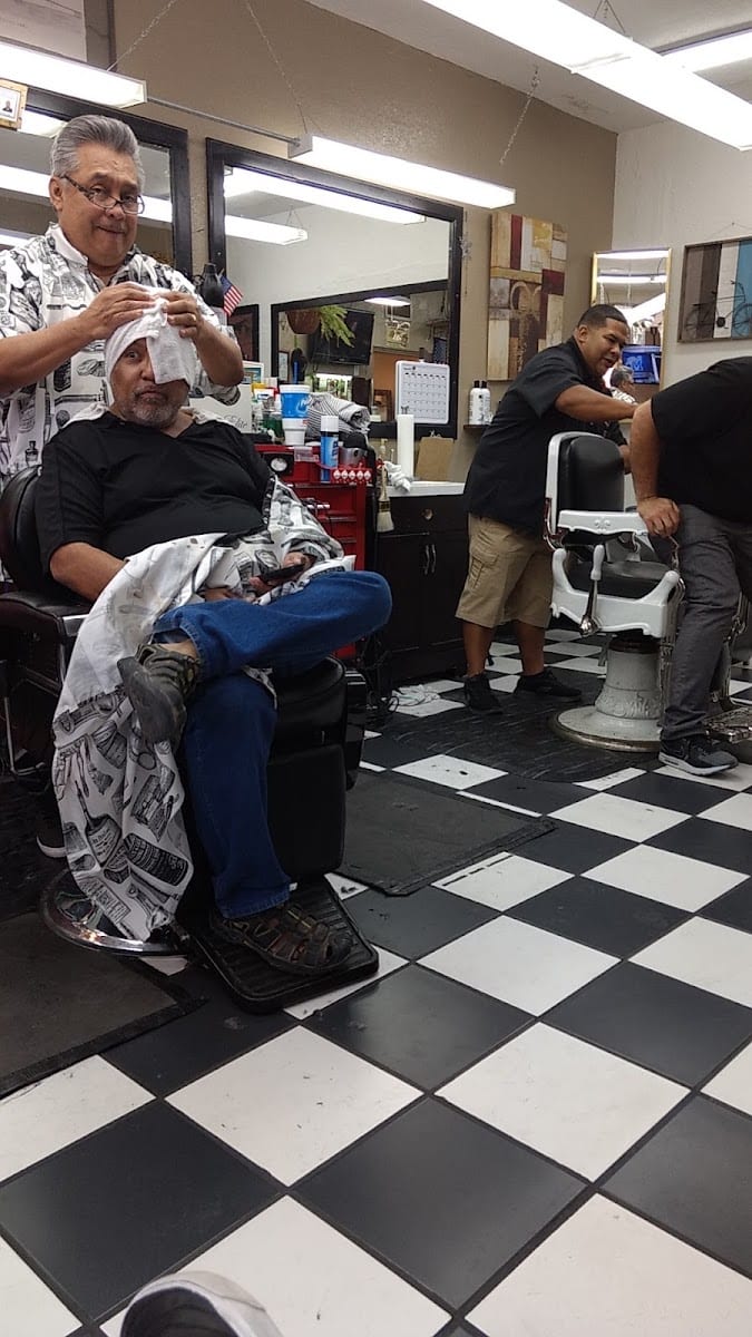 Curley's Family Barbershop, photo 3