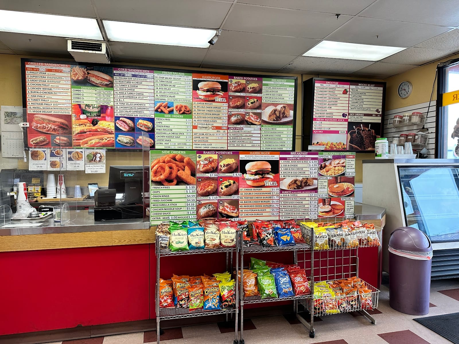 Mega Subs, photo 3