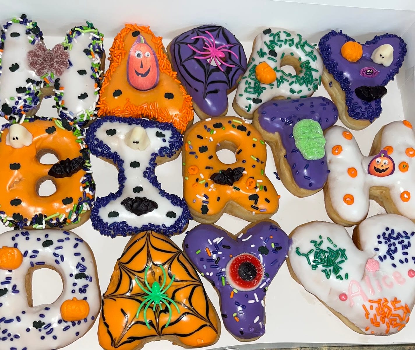 Morriss Donuts