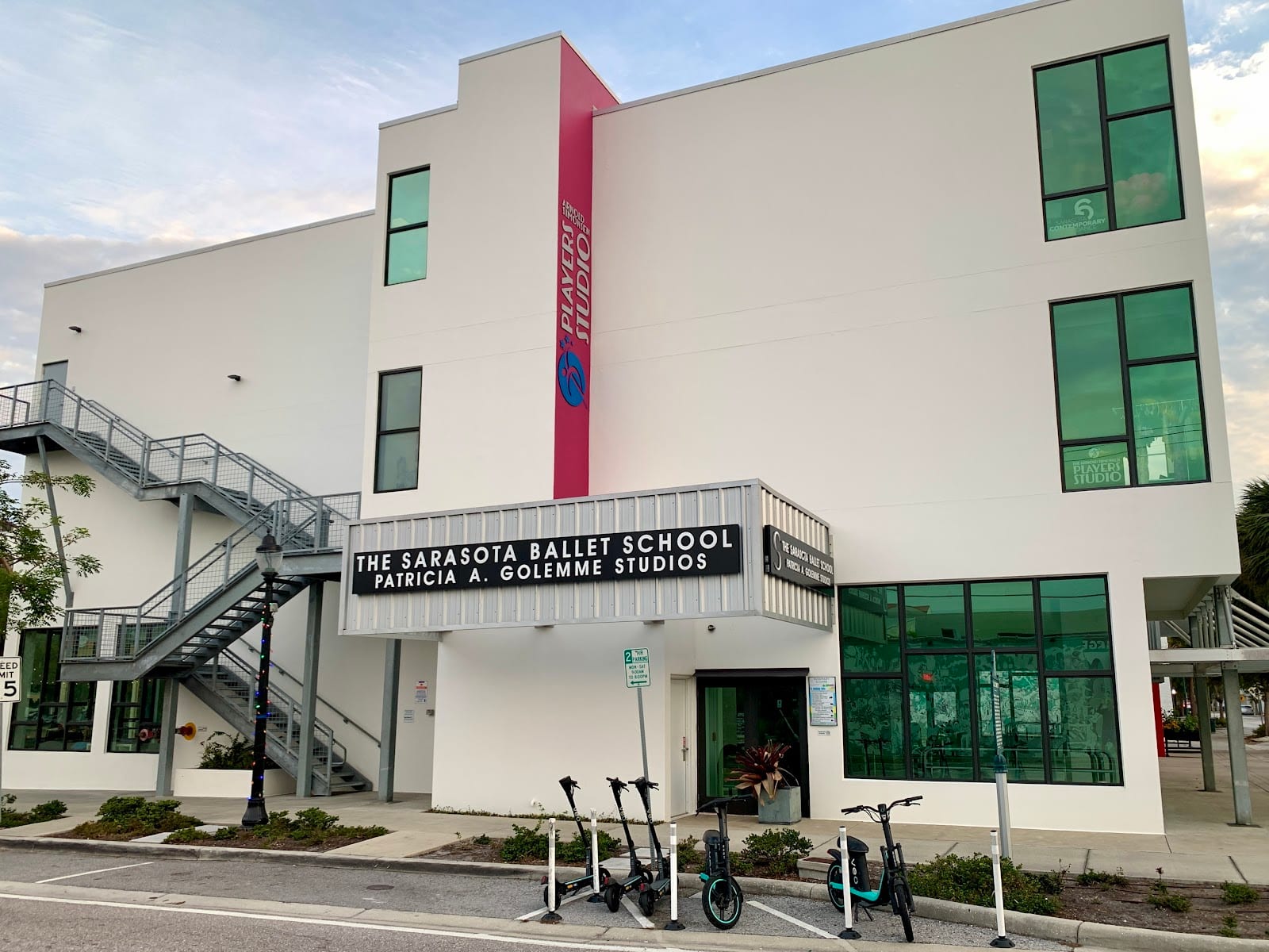 The Sarasota Ballet School