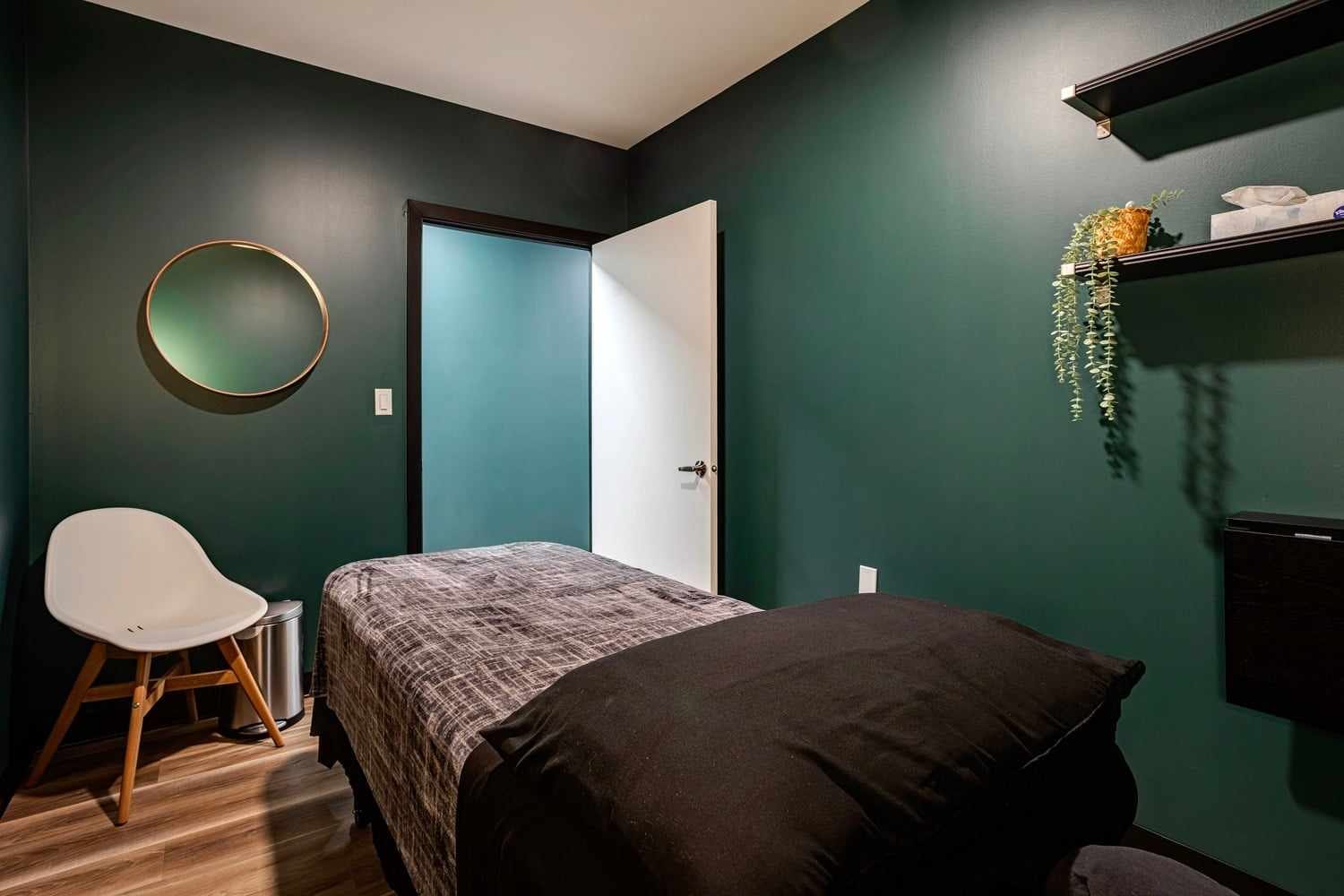Brentwood Chiropractic Clinic
