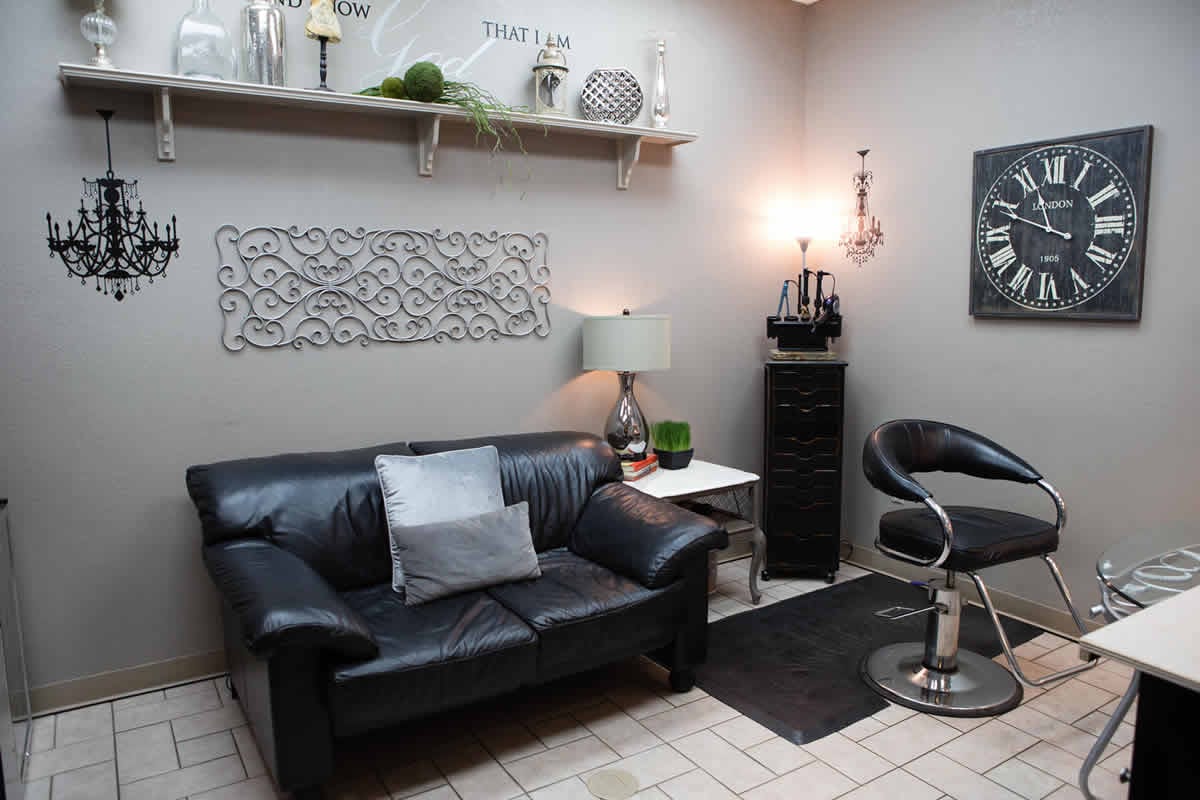 Sophisticuts Salon