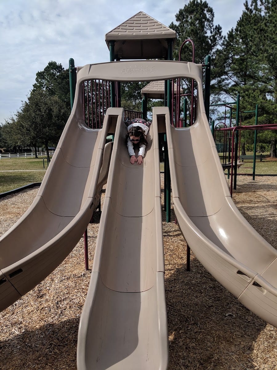 Worthington Oaks Park