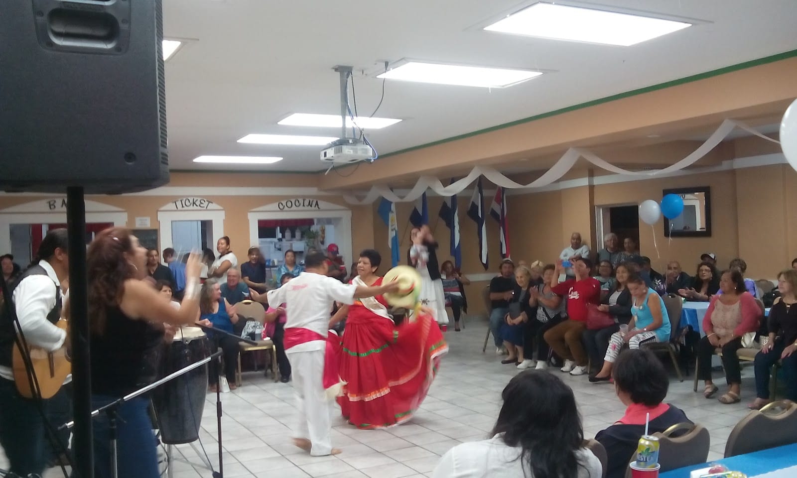 San Lorenzo Latin American Community Centre, photo 2