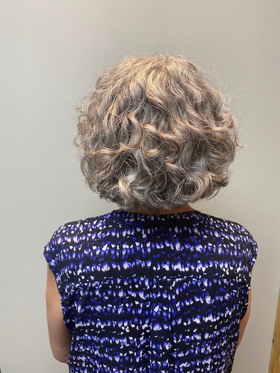 Volume Salon Curl Specialist, photo 3