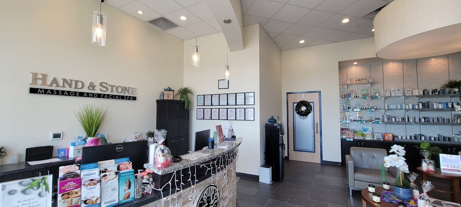 Hand & Stone Massage and Facial Spa, photo 3