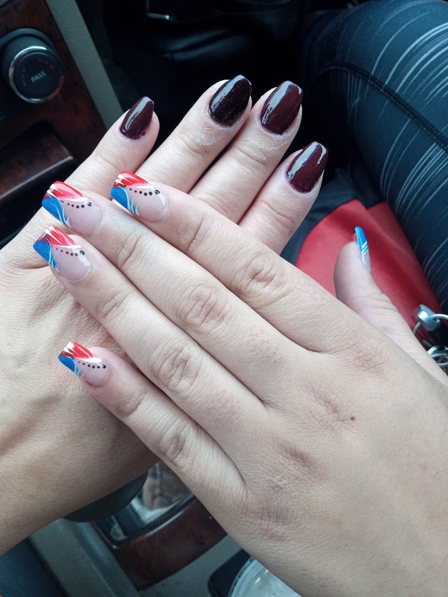 Melissa's Nails