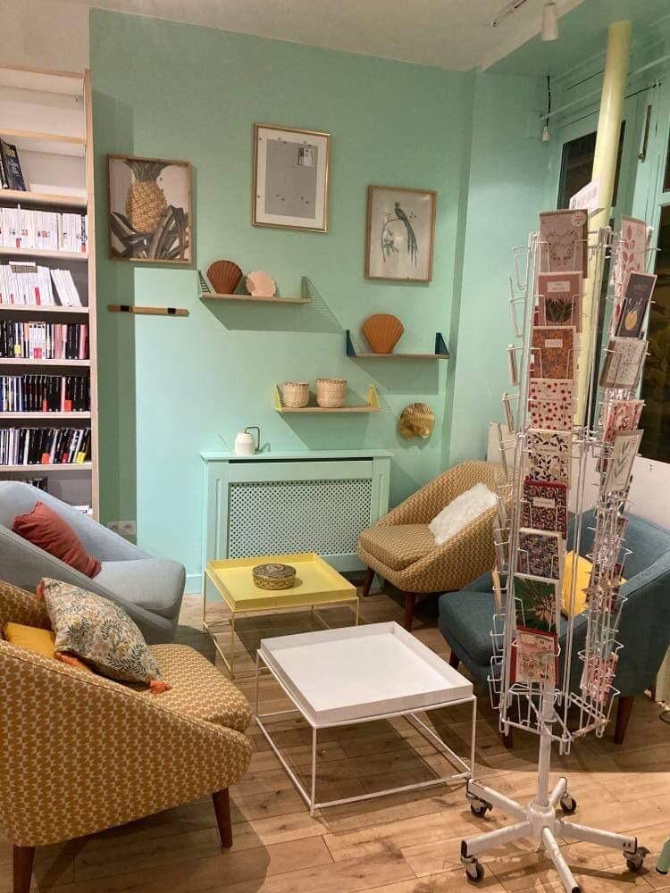 Un livre et une tasse de thé, photo 4