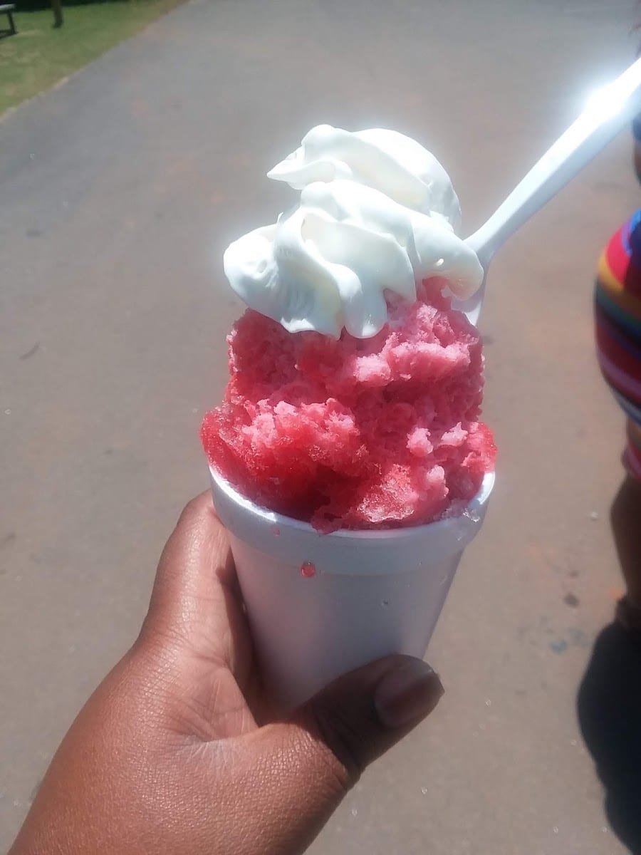 Pelican's SnoBalls - Anderson, photo 3