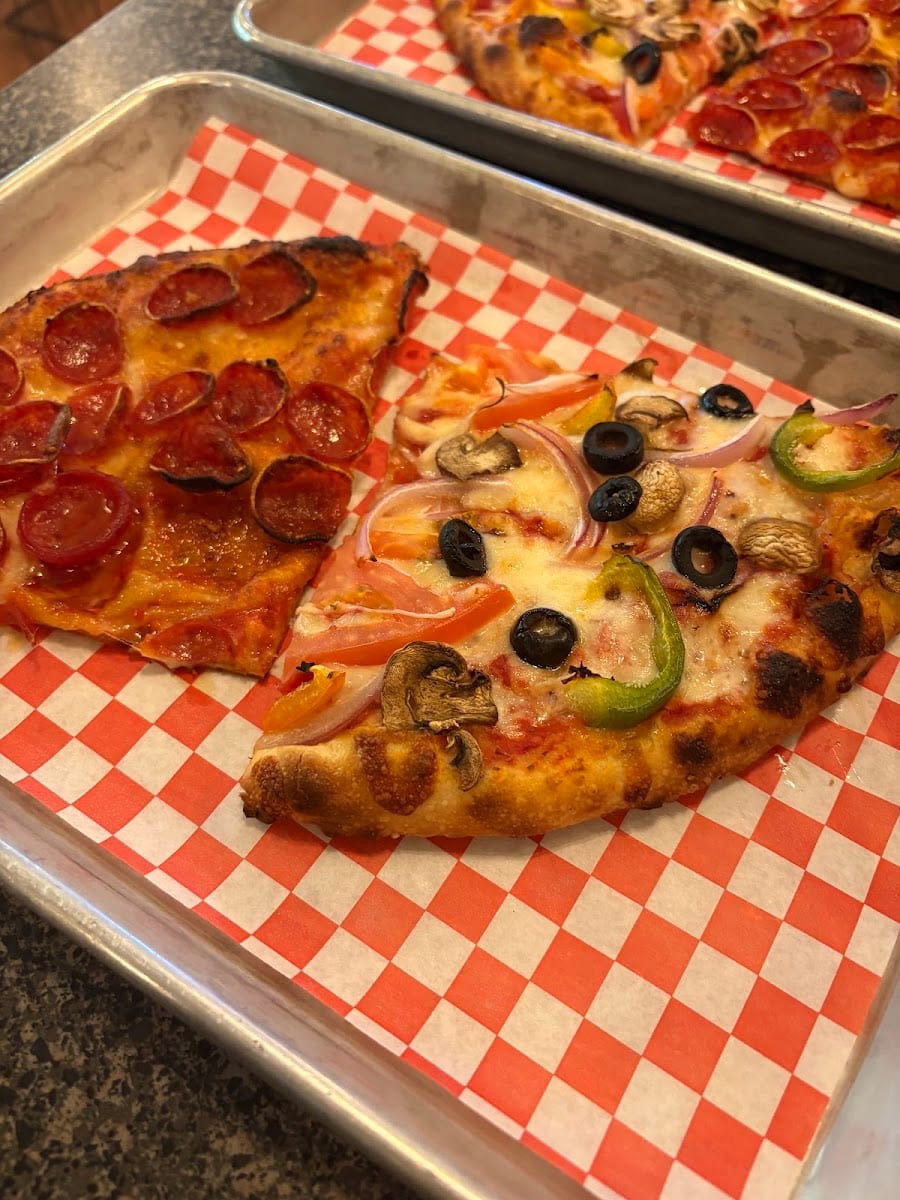 Union Square Pizza & Kitchen, photo 3