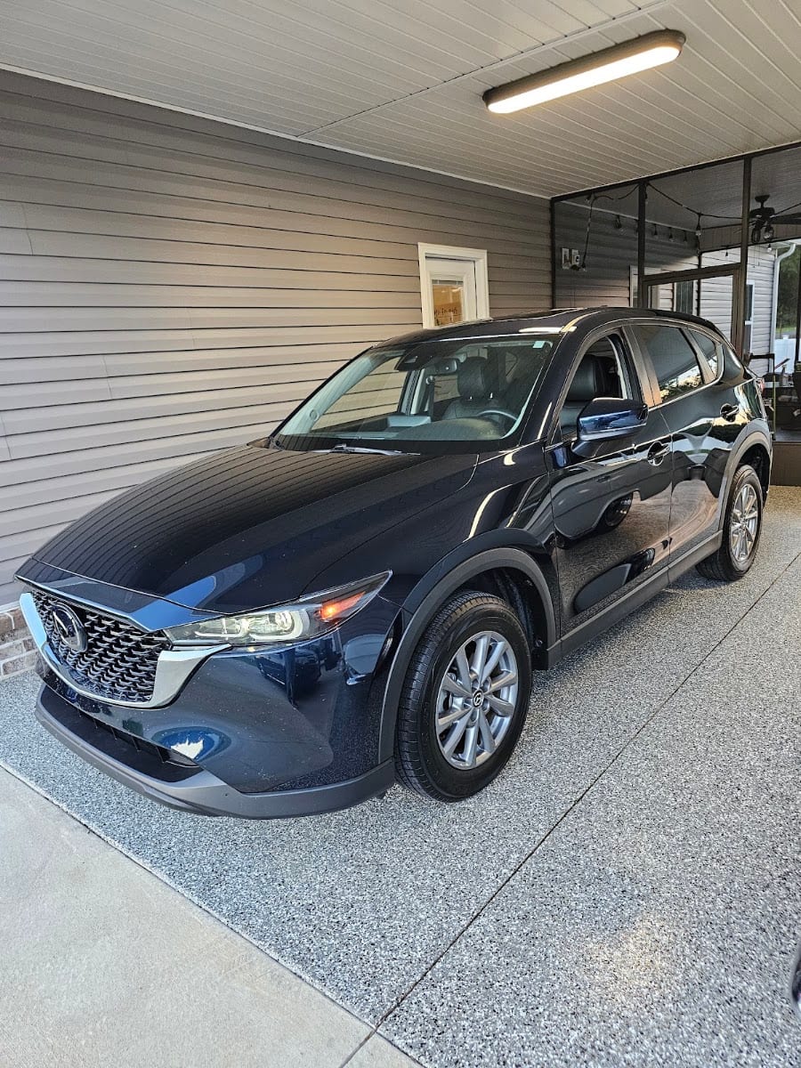 John Lee Nissan, photo 3