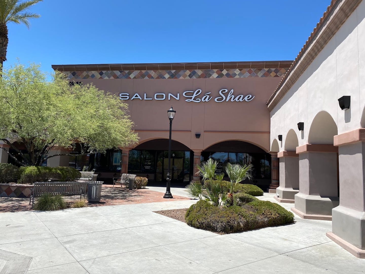 Salon La' Shae