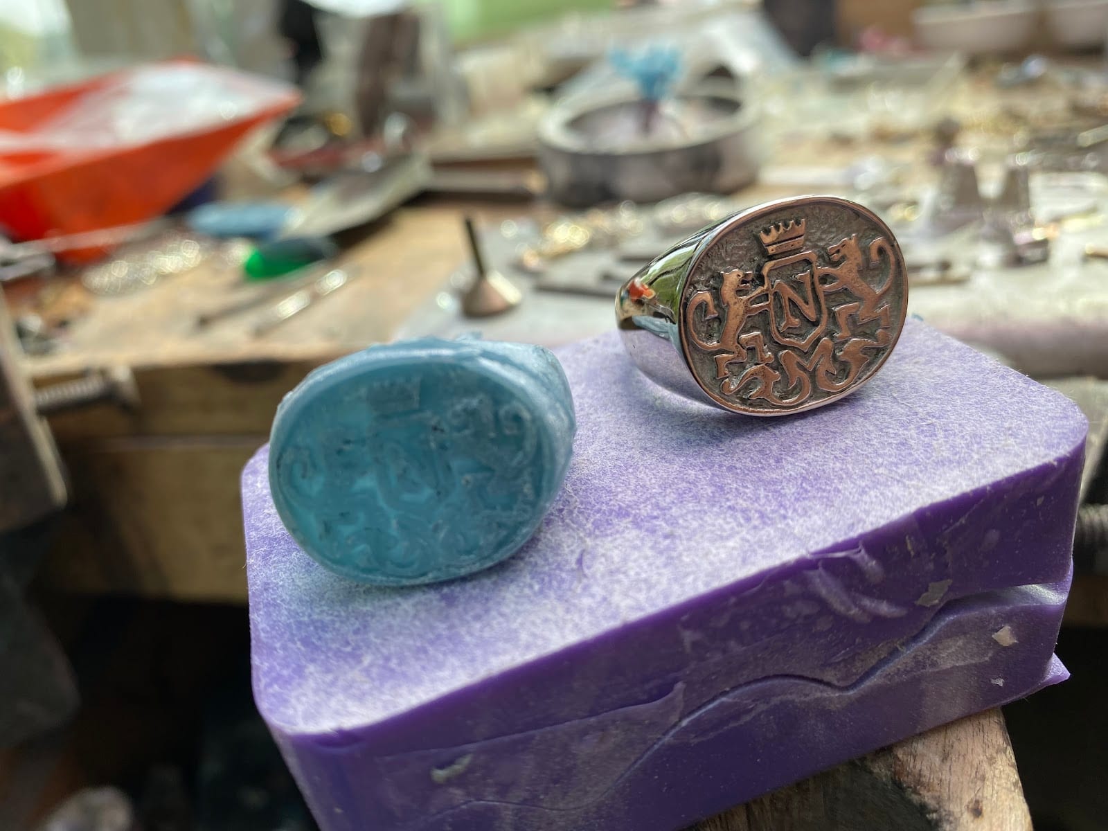 L & J Velásquez jewelry Design and repairs LLC