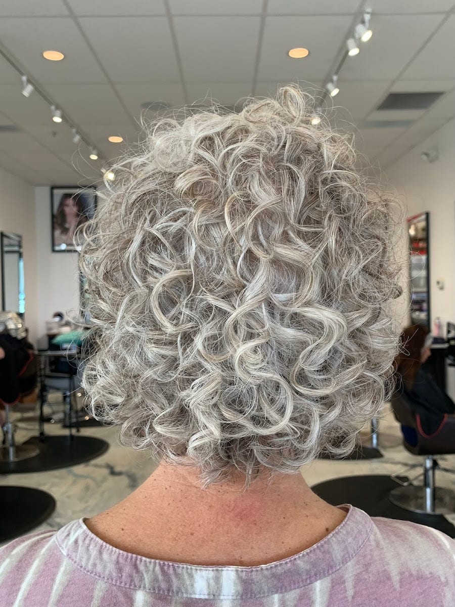 Beauty And Beasts Salon, photo 4