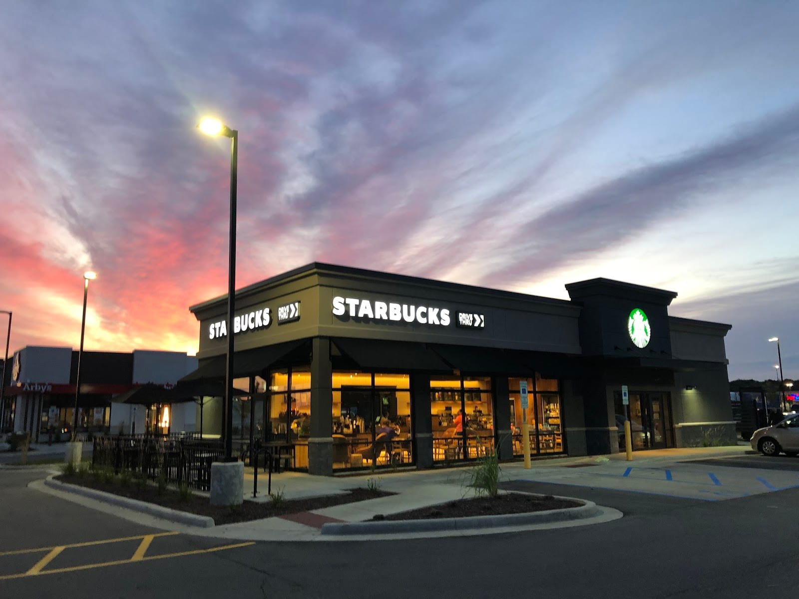 Starbucks, photo 2