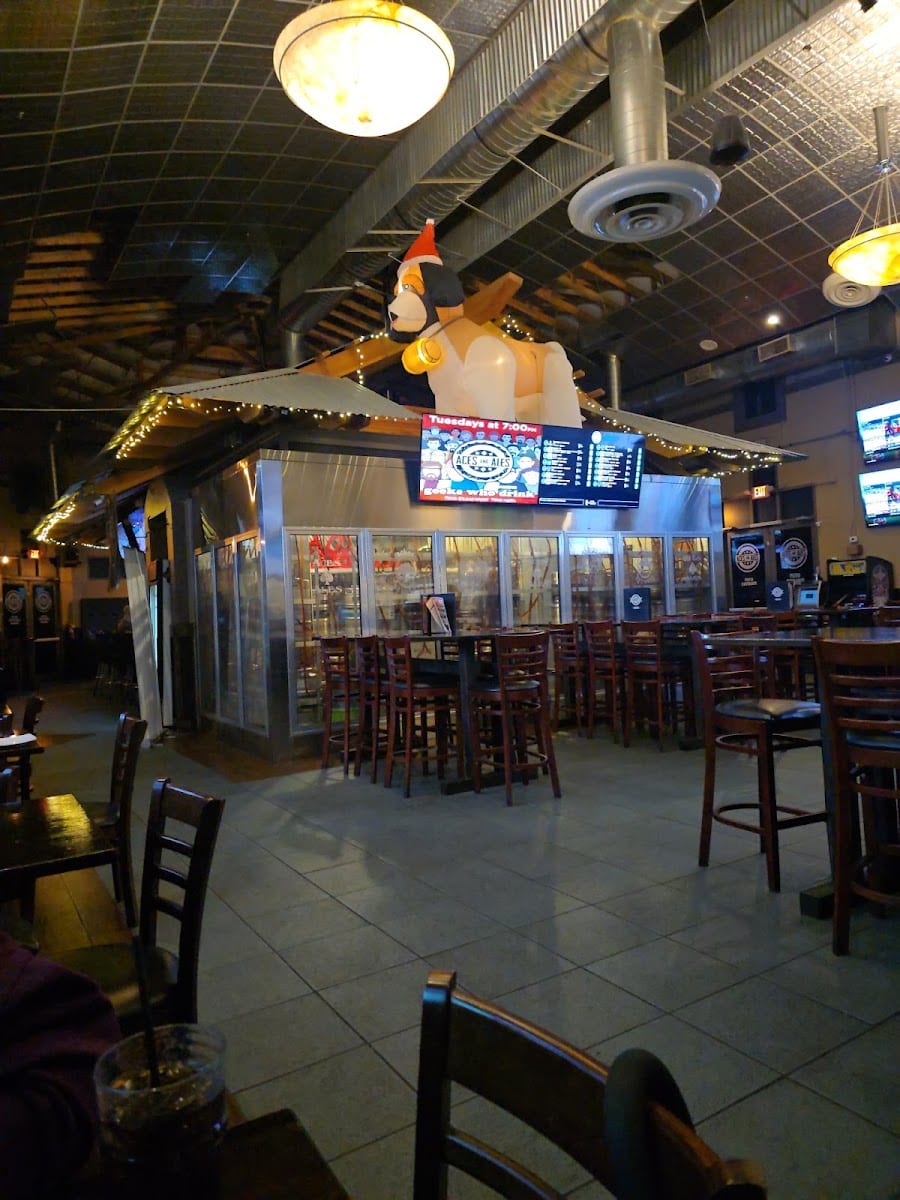 Aces & Ales, photo 4
