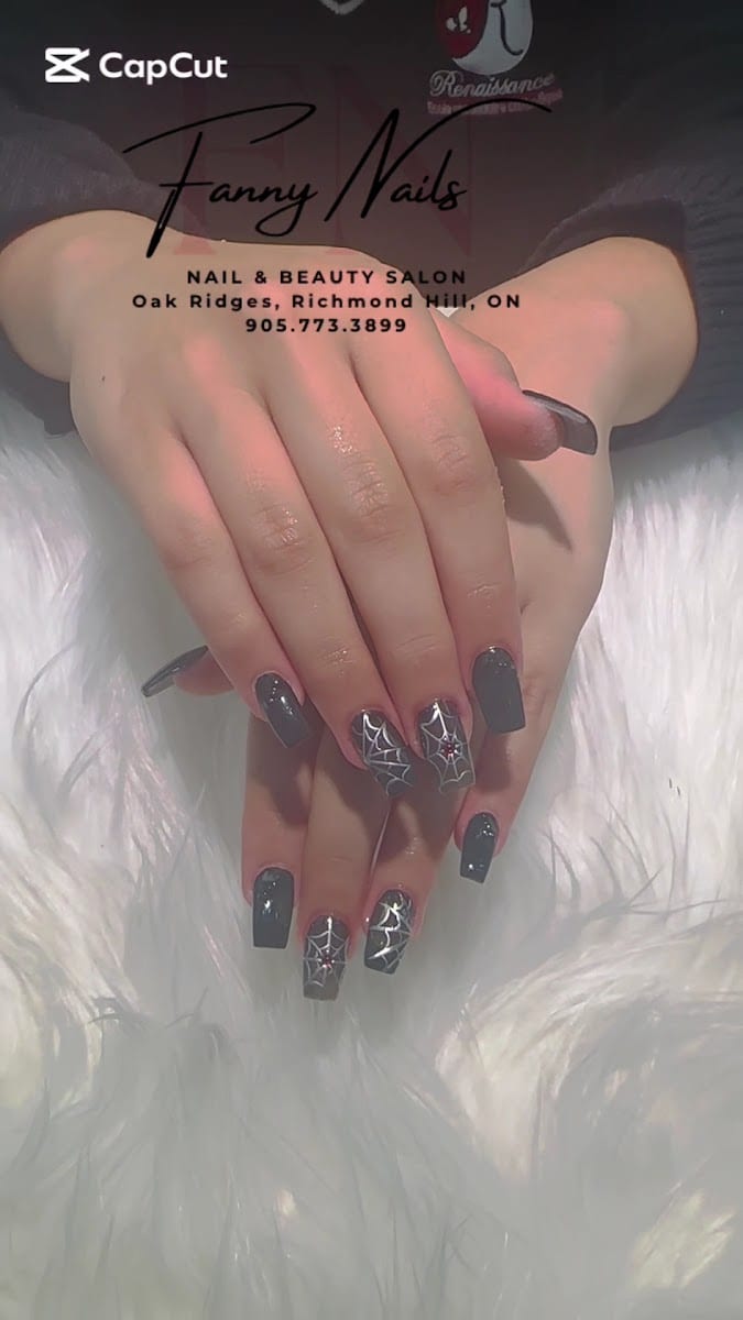 Fanny Nails, photo 3