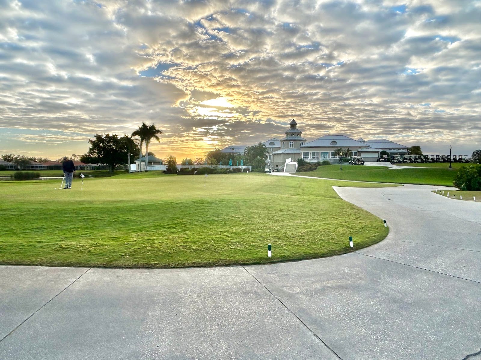 Pelican Pointe Golf and Country Club, photo 2