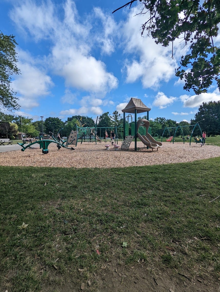 Lescon Park