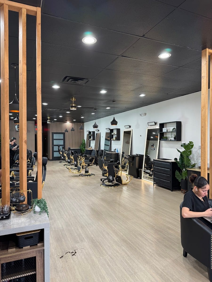 Golden Barbershop