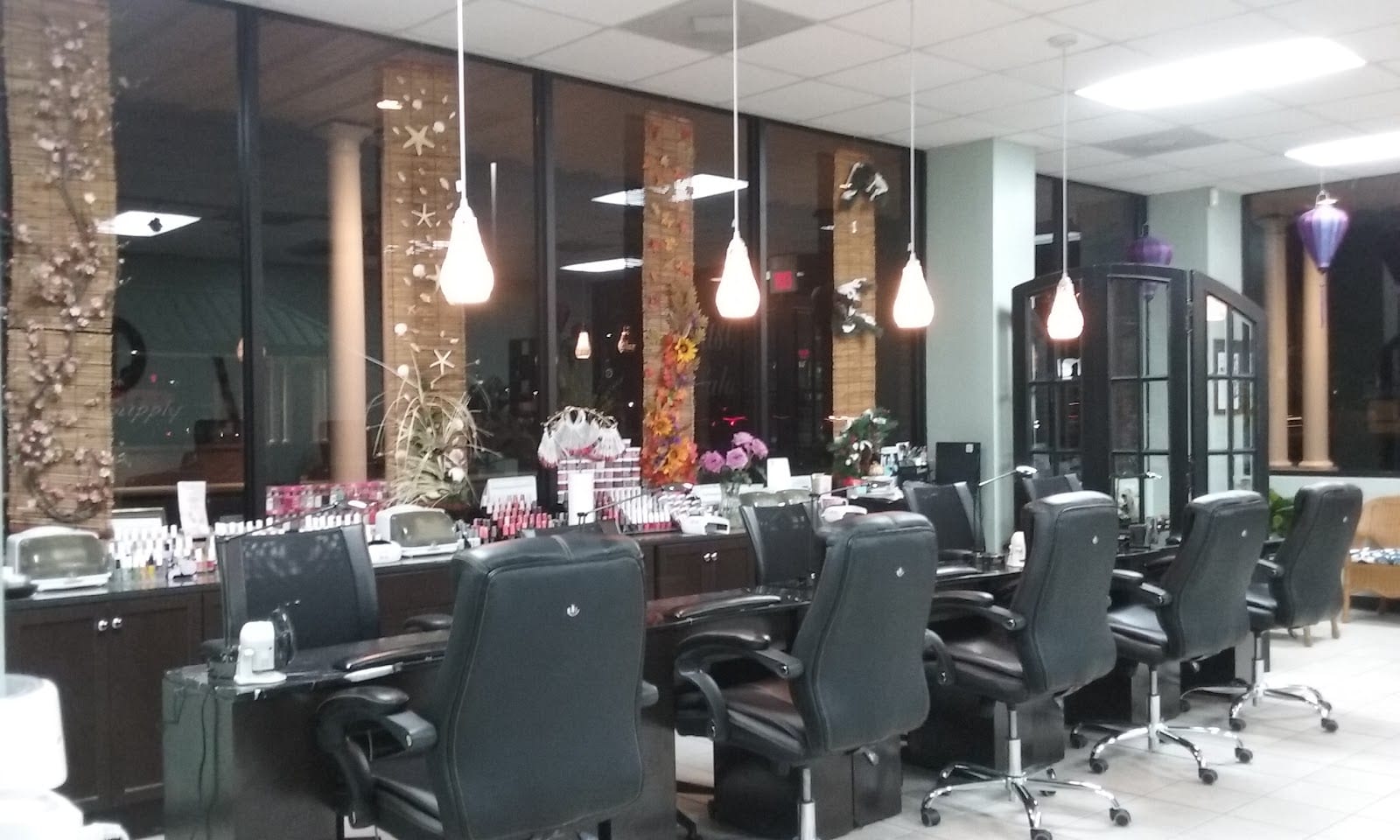 Four Seasons Nail Salon, photo 4