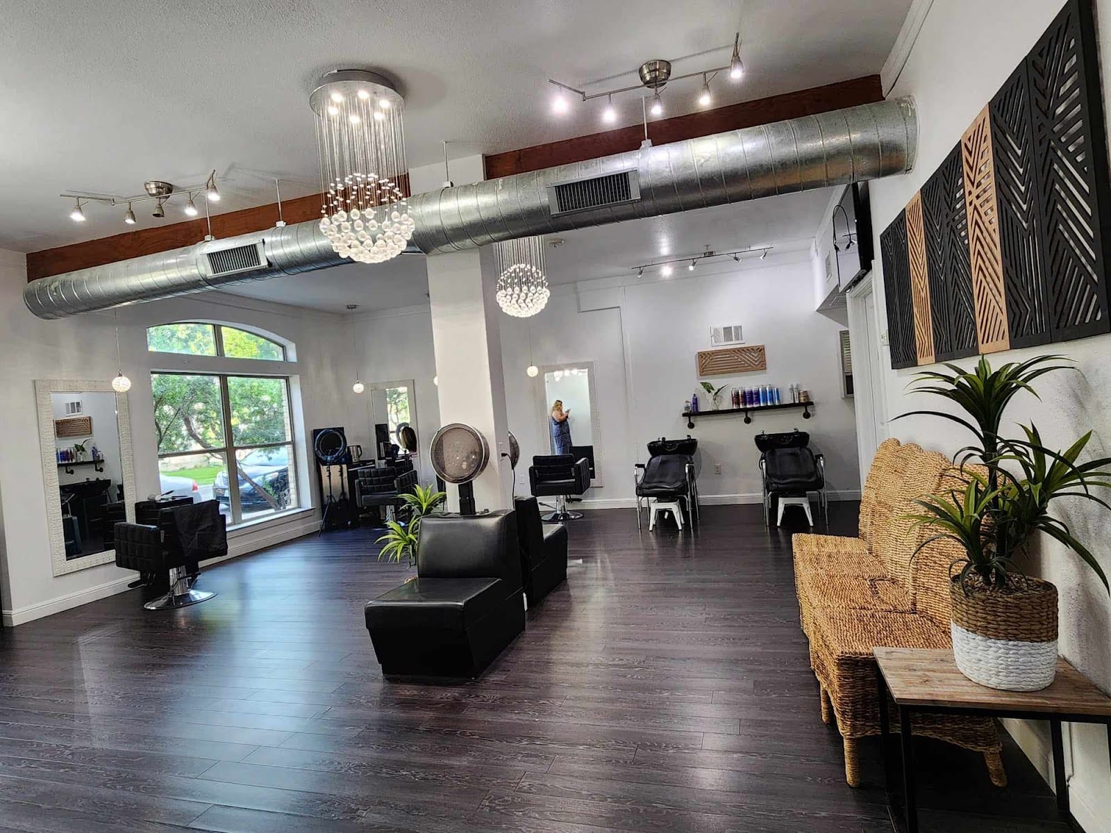 The Shears Studio Hair Salon, photo 2