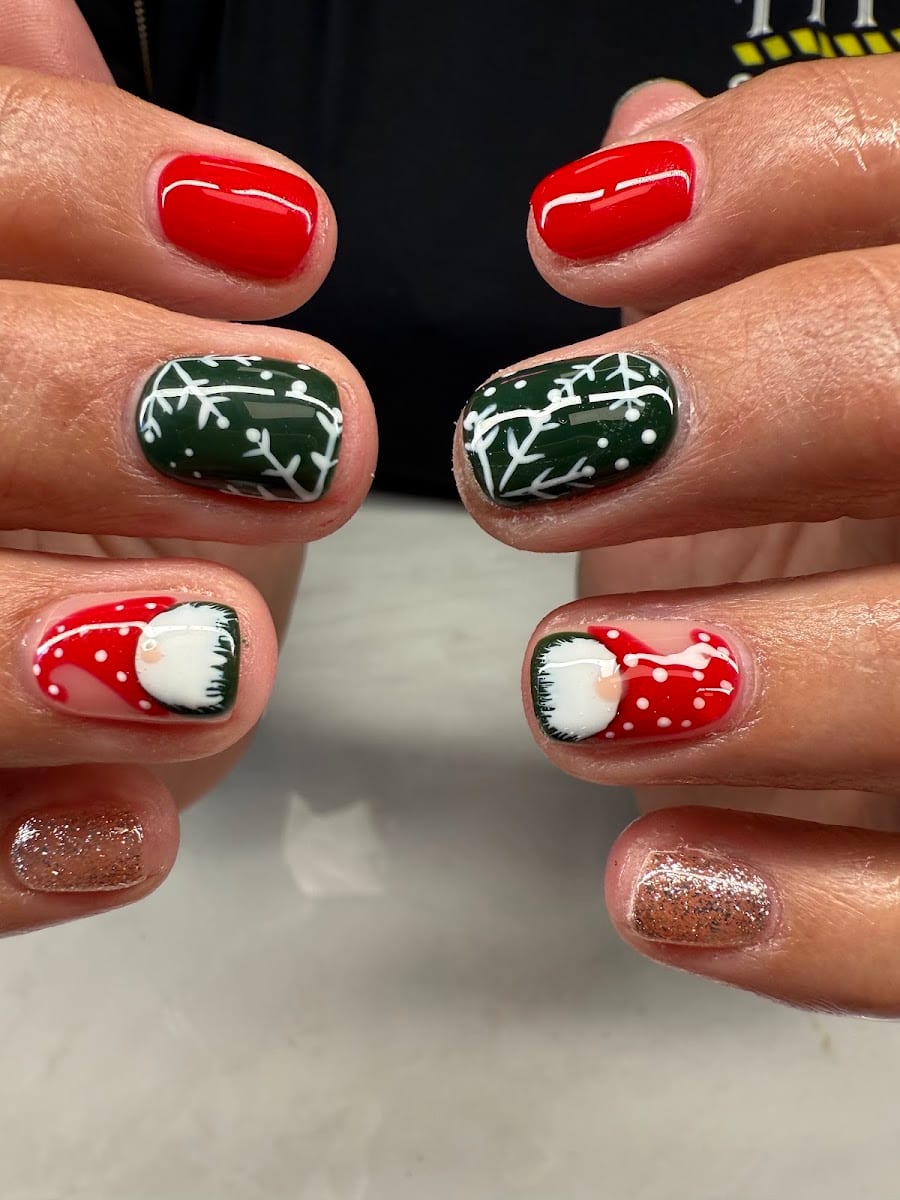 Mani Me Nail Studio, photo 2