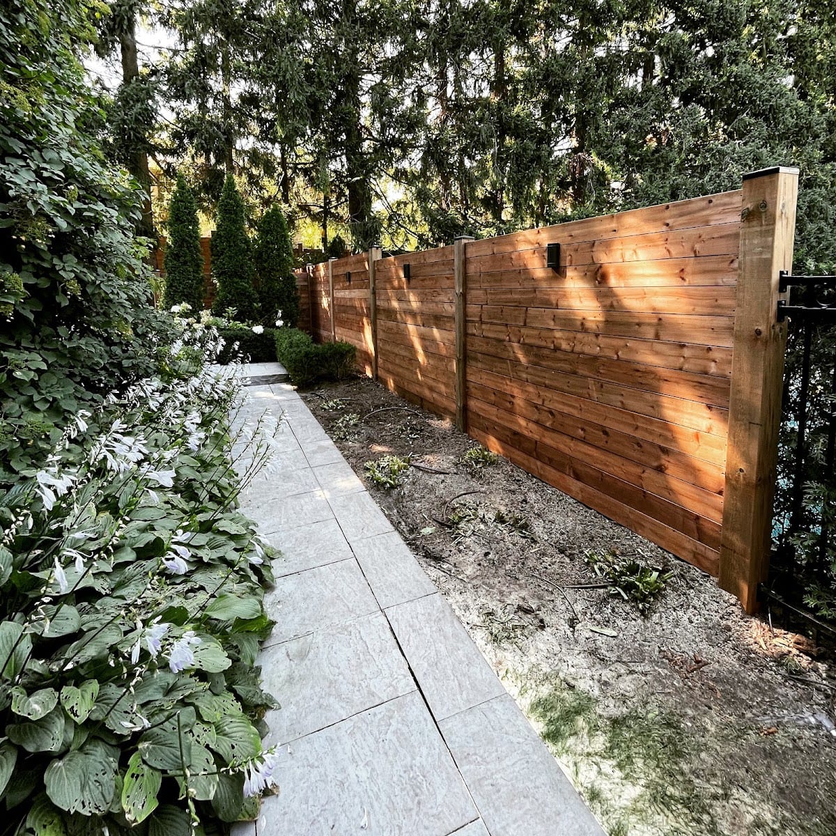 GTA Grizzly Landscaping And Interlocking Vaughan, photo 2