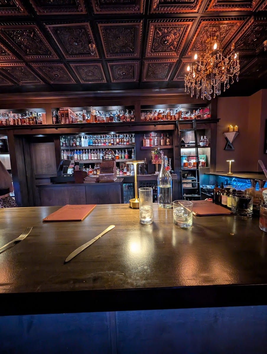 The 19th Hole speakeasy
