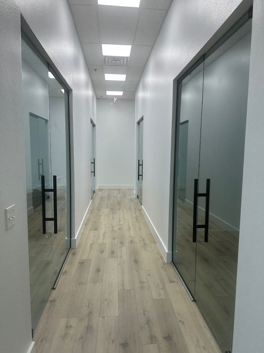 Ascension Salons 8355, photo 3
