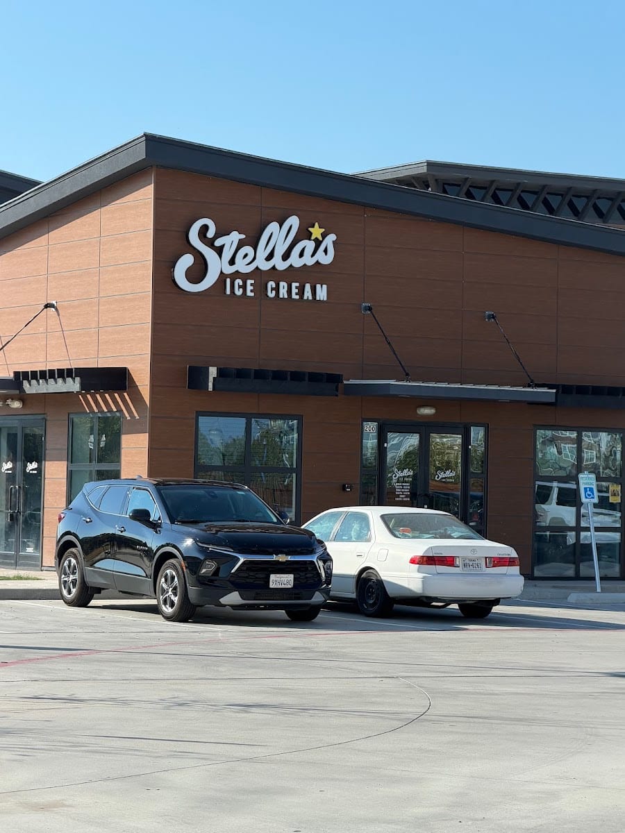 Stella's Ice Cream - Little Elm