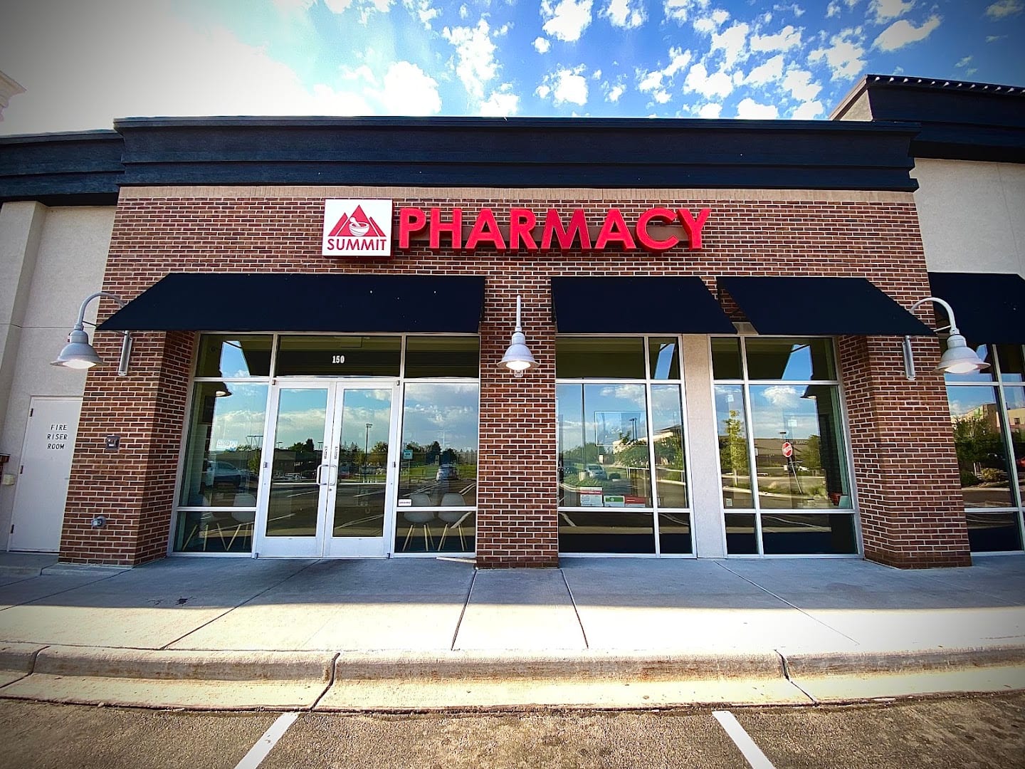 Summit Pharmacy, photo 2