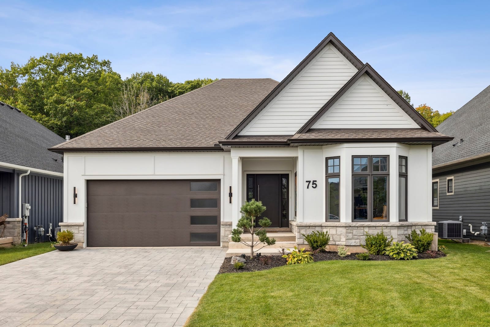 Rosenbaum Team | Sandra Serrano-Rosenbaum & Isaac Rosenbaum | RE/MAX Hallmark Realty Ltd, photo 3